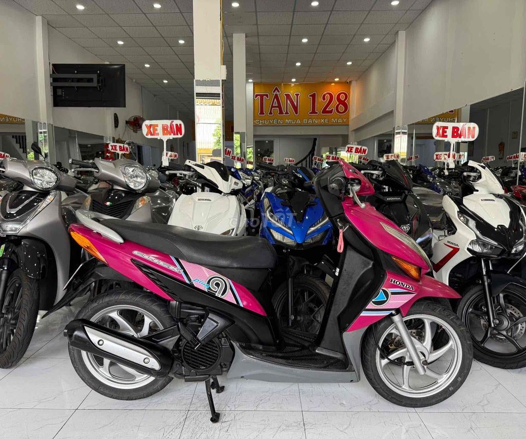 CLICK 2010 Máy Zin Cực Êm. Mua bán Xe máy tại Thành phố Rạch Giá Kiên Giang được đăng bởi XE MÁY CŨ TÂN 128 hình 1