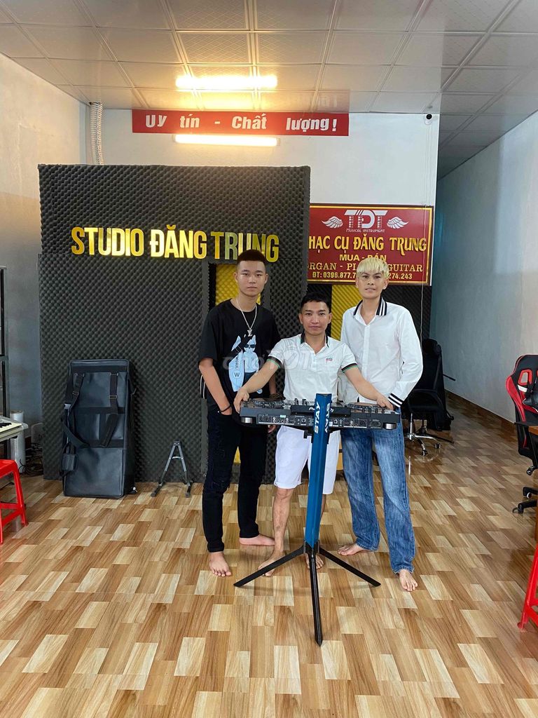 Chân đế đàn Stay Kim loại Xanh Organ. Mua bán Nhạc cụ tại Huyện Như Xuân Thanh Hóa được đăng bởi tran dang trung hình 1