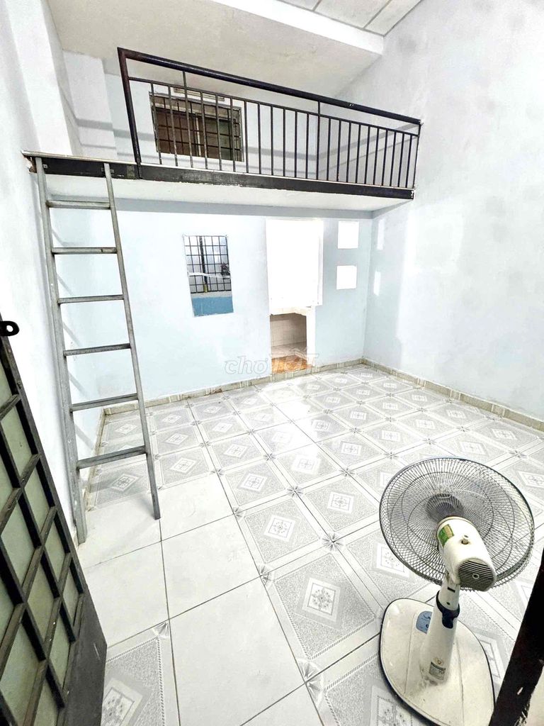 phòng 3tr Chu Văn An ngay Học Viện Cán Bộ