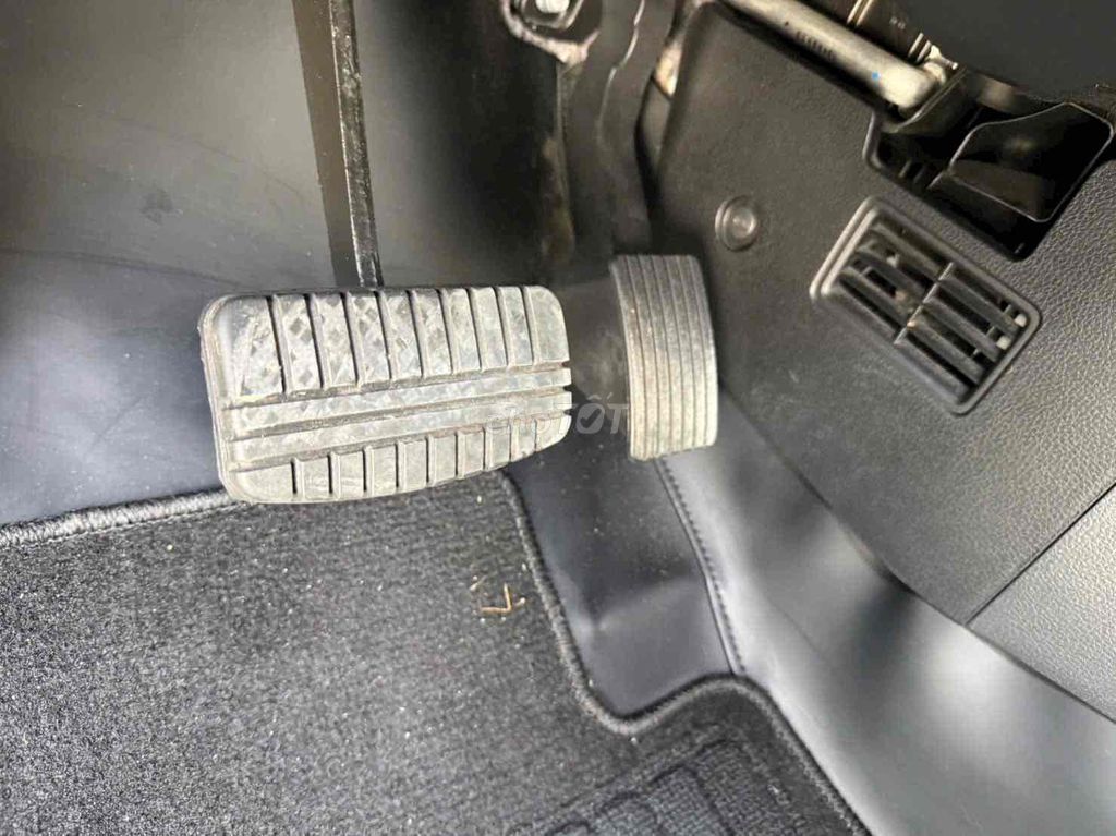 Cần gả em Mitsubishi Xpander Pre MY 2025 màu Bạc. Mua bán Ô tô tại Quận Tân Bình Tp Hồ Chí Minh được đăng bởi MITSUBISHI TRƯỜNG CHINH đại lý chính hãng hình 14