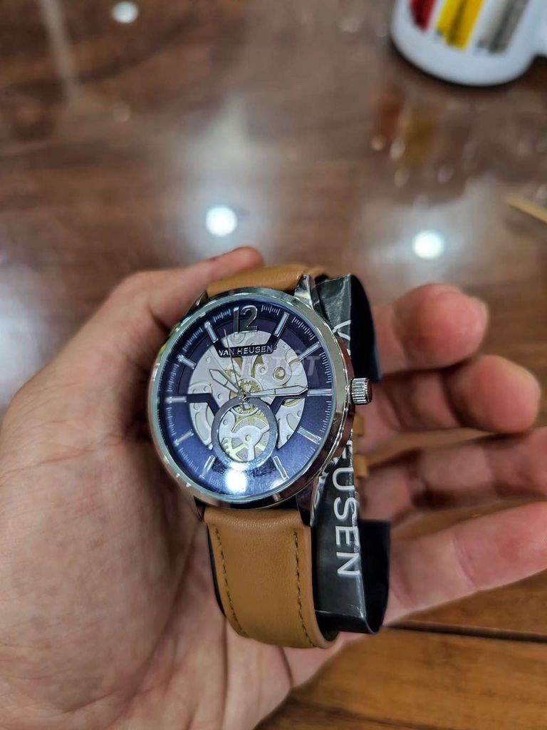 Đồng hồ Van Heusen Quartz Nâu Bạc Xanh. Mua bán Đồng hồ tại Thành phố Dĩ An Bình Dương được đăng bởi Nguyễn Thanh Tùng  hình 1