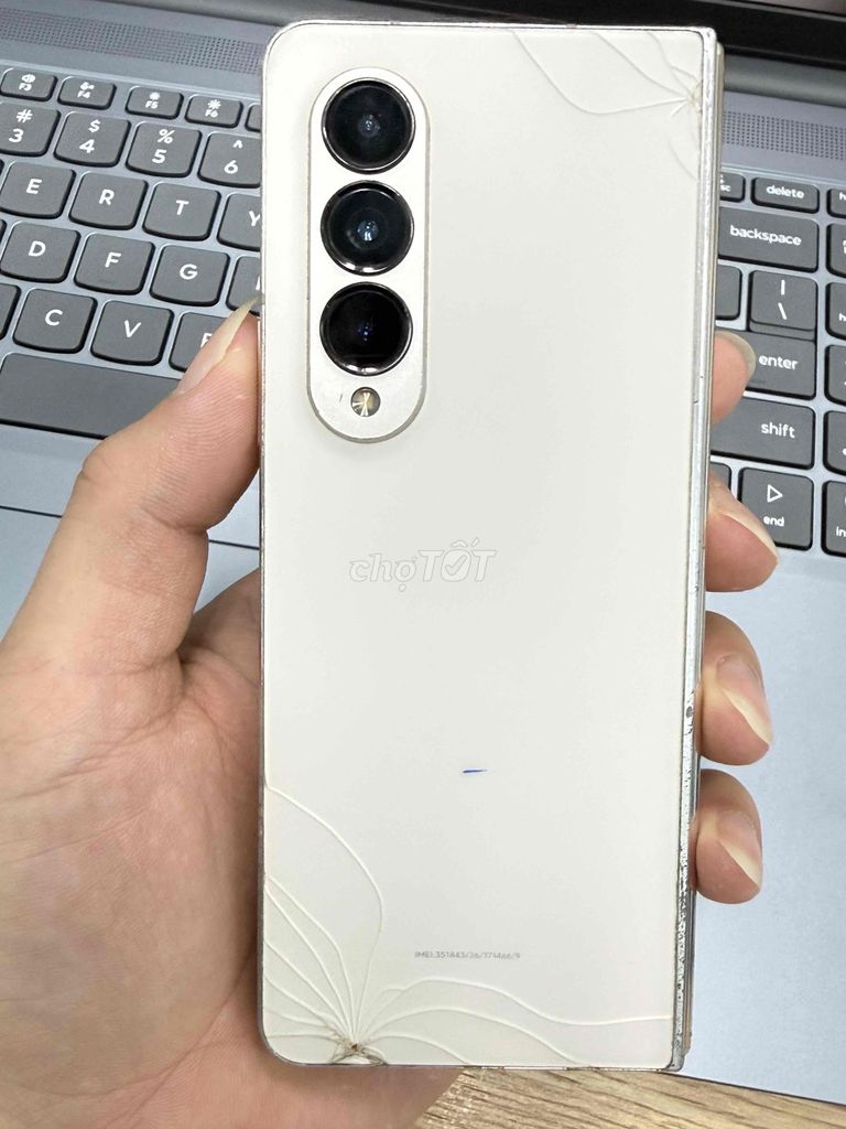 Samsung Galaxy Z Fold4 Vàng cát. Mua bán Điện thoại tại Huyện Đức Hòa Long An được đăng bởi Thanh Quỳnh hình 1