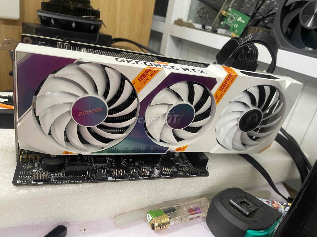 RTX 3070 8GB UltraWhite OC Trắng VIP