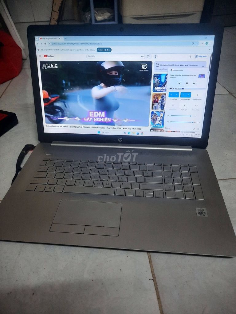 HP Pavilion 17 I3 gen 10 8GB/256GB Bạc. Mua bán Laptop tại Quận 10 Tp Hồ Chí Minh được đăng bởi Hội Đồ Điện Tử hình 1