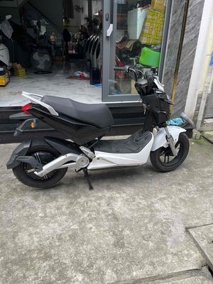 Xe máy điện VinFast Impes Trắng đen. Mua bán Xe điện tại Huyện Bình Chánh Tp Hồ Chí Minh được đăng bởi Cường