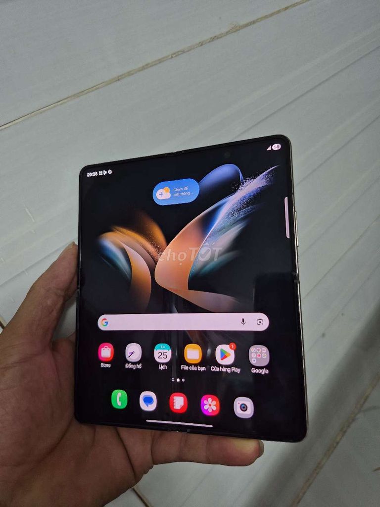Samsung Galaxy Z Fold4 256GB Vàng full zin.có gl. Mua bán Điện thoại tại Quận 8 Tp Hồ Chí Minh được đăng bởi tuấn hải hình 1
