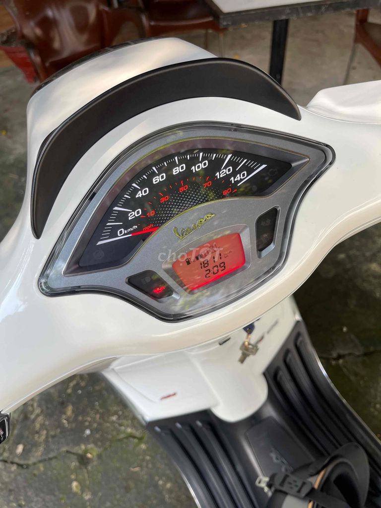 xe lướt vespa bán 2023 mới đi 1.811 km. Mua bán Xe máy tại Thành phố Rạch Giá Kiên Giang được đăng bởi Mạnh Phát hình 6