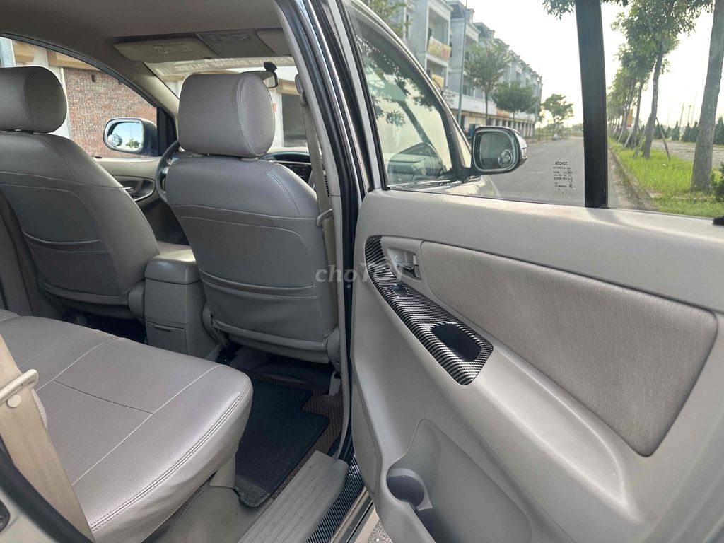 Toyota Innova 2015 2.0E - 310181 km. Mua bán Ô tô tại Quận Long Biên Hà Nội được đăng bởi TOÀN THẮNG Ô TÔ KINH BẮC hình 18