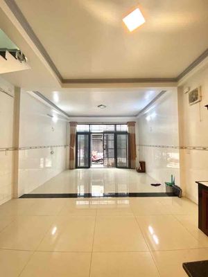 BÌNH TÂN ‘ CẠNH TÊN ‘ LỬA ‘ Q6 ‘ ‘ 55m 2 TÀNG ‘ 5,5 x 10 chỉ 3,9. Mua bán nhà ở tại Quận Bình Tân Tp Hồ Chí Minh được đăng bởi Trần Thị Kim