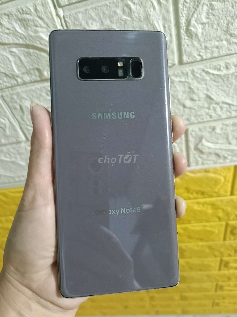 Samsung Galaxy Not 8 zin full. Mua bán Điện thoại tại Thành phố Buôn Ma Thuột Đắk Lắk được đăng bởi Cẩm Nhung hình 1
