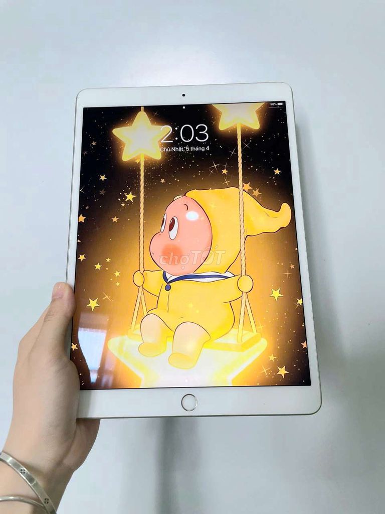 Apple iPad Air 3 64GB Bạc. Mua bán Máy tính bảng tại Quận Hoàng Mai Hà Nội được đăng bởi Hồng Hạnh hình 1