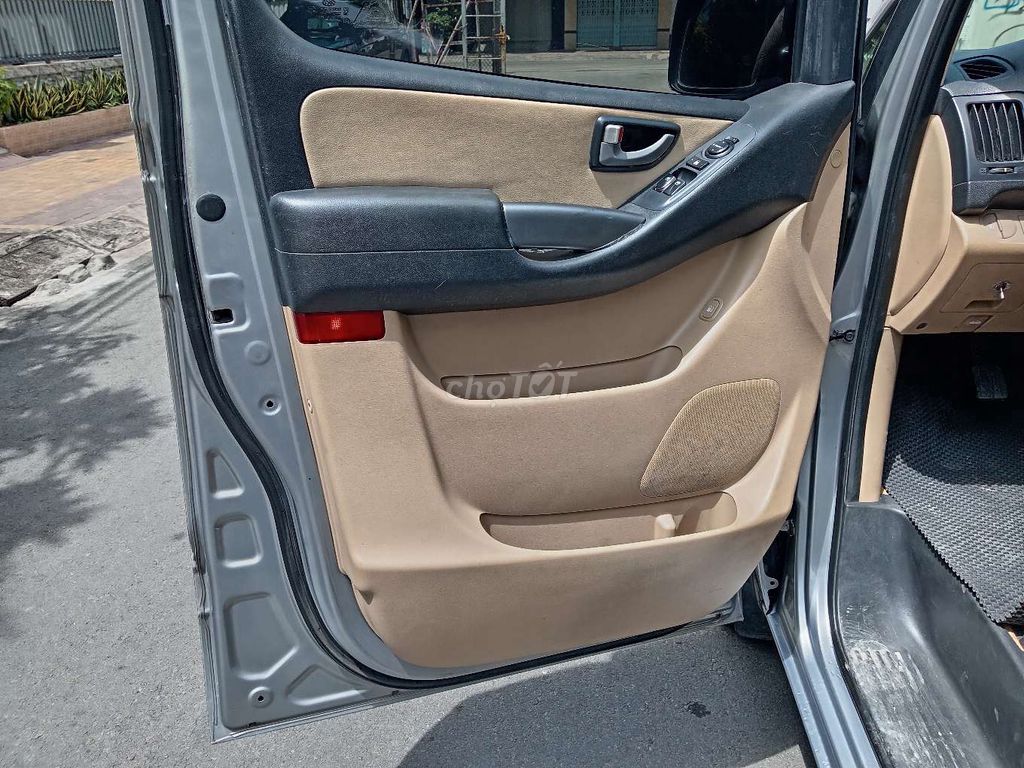 Hyundai Starex 9 chỗ máy dầu, 2.5D số sàn.. Mua bán Ô tô tại Quận 8 Tp Hồ Chí Minh được đăng bởi Vu Van Minh hình 14