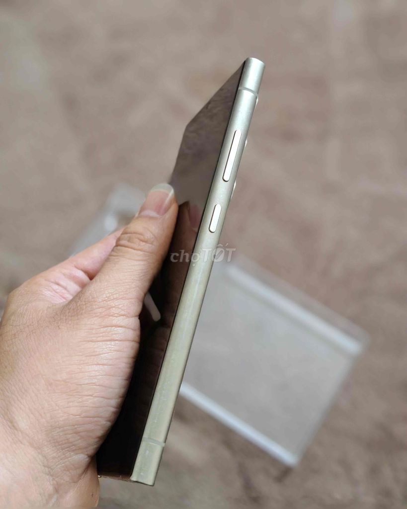 Samsung Galaxy S24 Ultra Xám Đã sử dụng. Mua bán Điện thoại tại Thành phố Bắc Ninh Bắc Ninh được đăng bởi Quyền hình 1