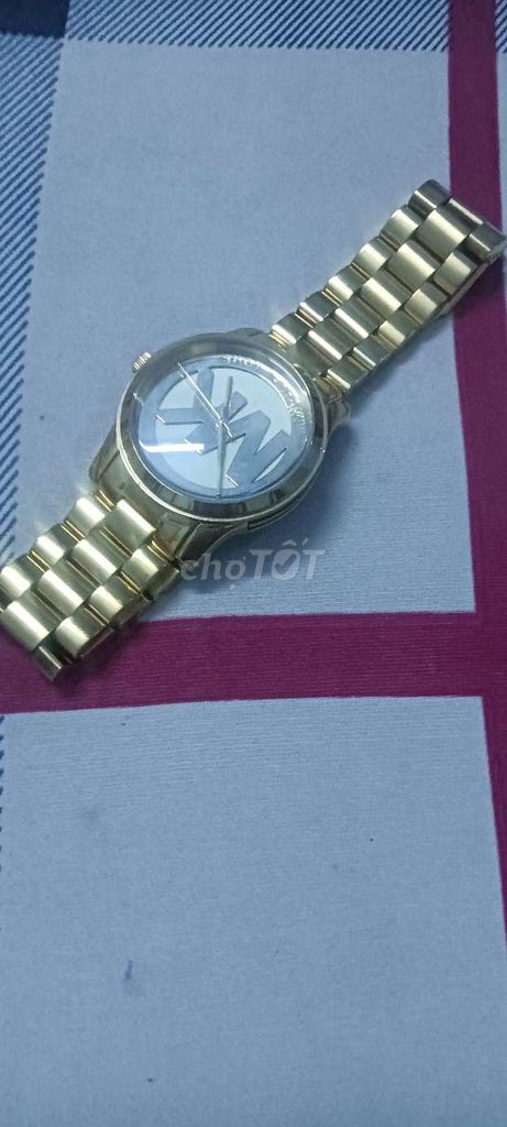 Đồng hồ Michael Kors Nữ Vàng. Mua bán Đồng hồ tại Quận 11 Tp Hồ Chí Minh được đăng bởi Anna Nguyen hình 1