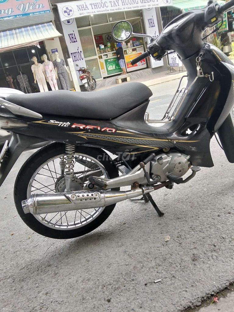 Suzuki Revo bstp máy móc êm ru chạy mạnh. Mua bán Xe máy tại Quận 12 Tp Hồ Chí Minh được đăng bởi Tien Dinh hình 3