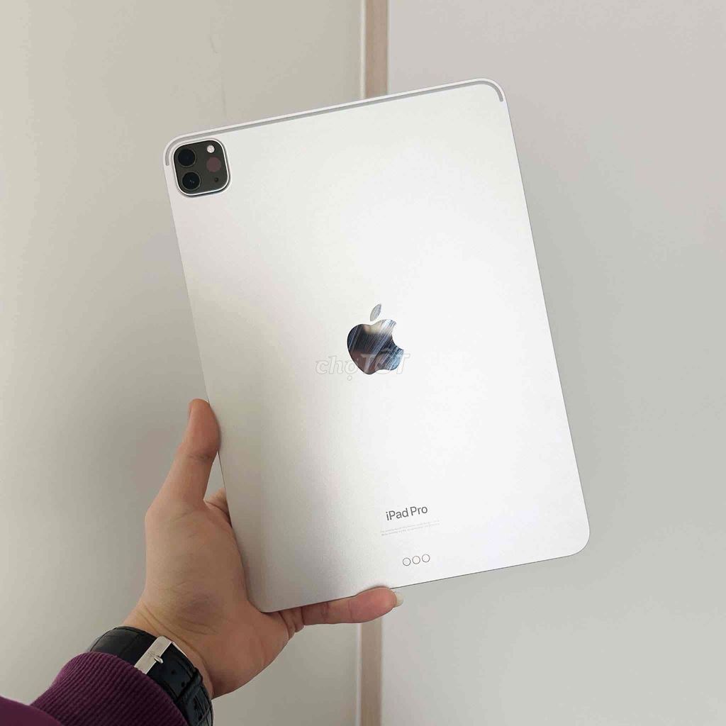 Apple iPad Pro M2 Wifi Bạc M2. Mua bán Máy tính bảng tại Quận Thanh Xuân Hà Nội được đăng bởi Hoàng Long hình 1
