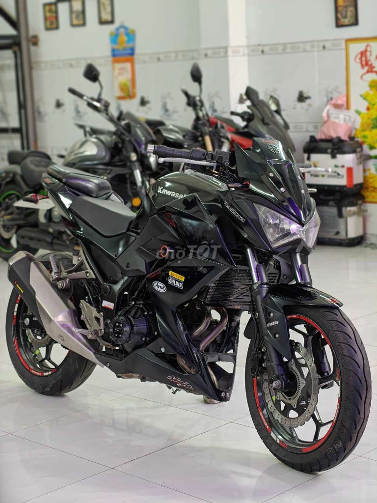 Z300 bs 62 odo 26k máy zin xe đẹp bao ký. Mua bán Xe máy tại Huyện Bình Chánh Tp Hồ Chí Minh được đăng bởi Đông Moto Bình chánh  hình 1