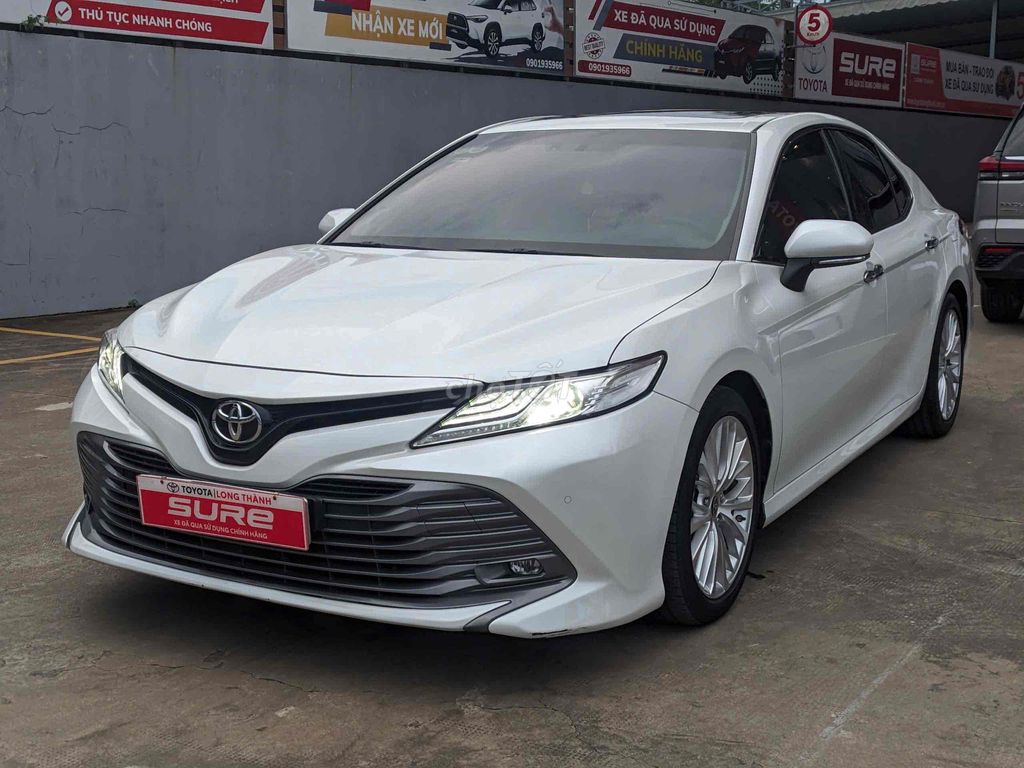 Camry 2020 2.5Q có thương lượng. Mua bán Ô tô tại Huyện Thống Nhất Đồng Nai được đăng bởi Nguyễn An hình 3