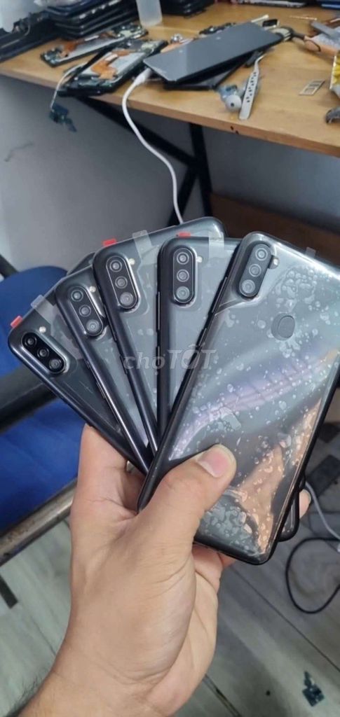 Điện thoại Đen Đã qua sử dụng. Mua bán Điện thoại tại Huyện Hóc Môn Tp Hồ Chí Minh được đăng bởi nguyễn quang triệu hình 1