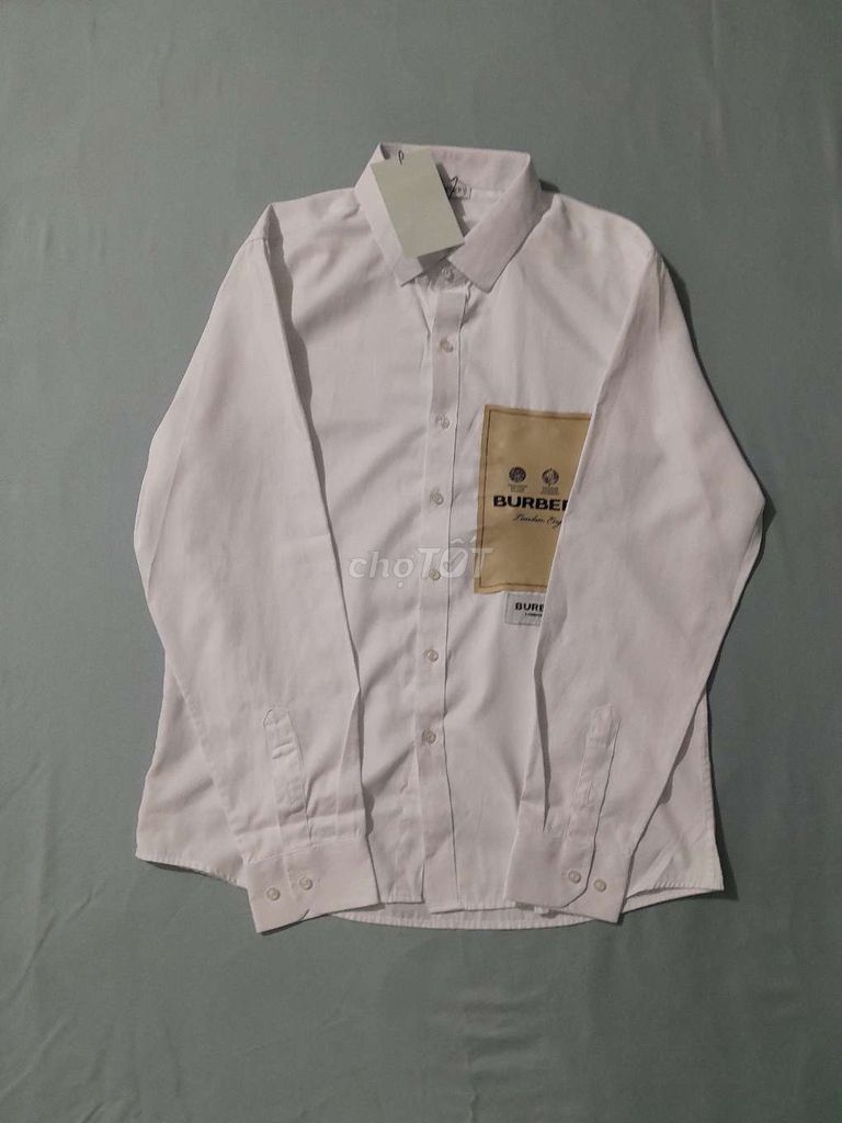 Áo sơ mi Burberry. Mua bán Quần áo tại Thành phố Vũng Tàu Bà Rịa - Vũng Tàu được đăng bởi Huệ Trần hình 1