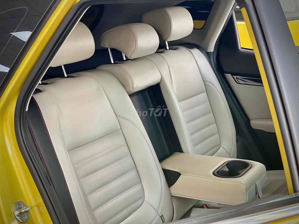 Kia Seltos 1.4Turbo Premium 2022 siêu đẹp. Mua bán Ô tô tại Thành phố Thủ Đức Tp Hồ Chí Minh được đăng bởi Nguyen Trung hình 7