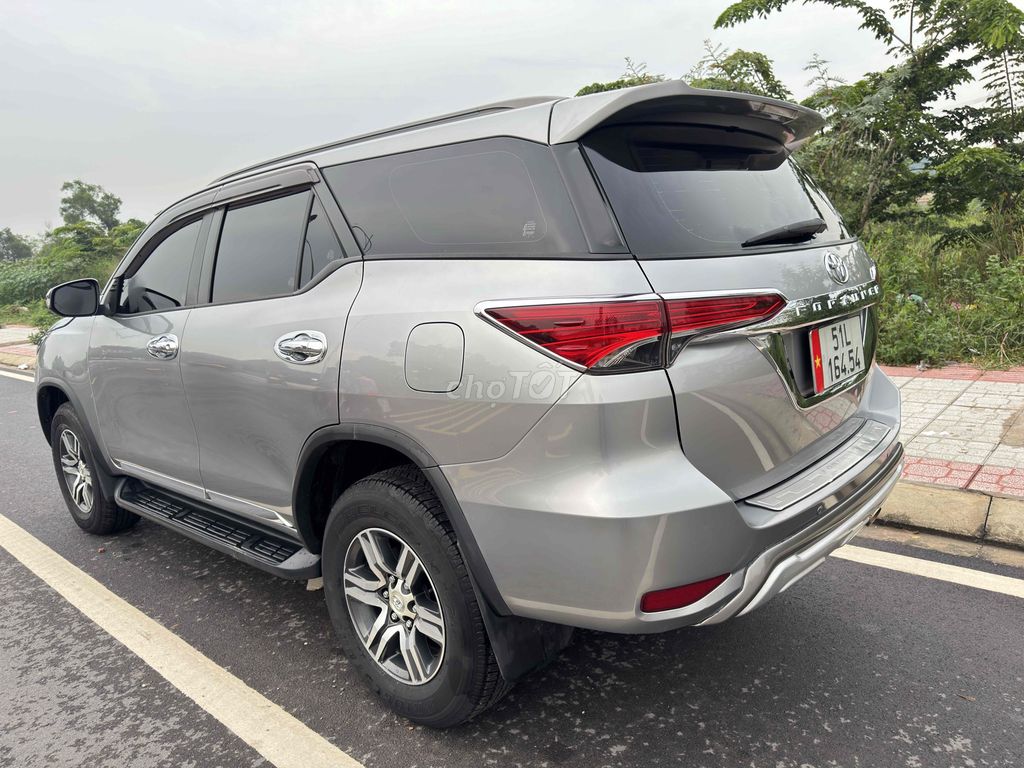 Toyota Fortuner 2017 2.7V 4x2 - 50 km. Mua bán Ô tô tại Quận 12 Tp Hồ Chí Minh được đăng bởi Nguyen van nhut hình 6