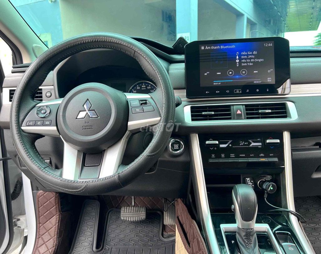 Mitsubishi Xpander 2023 Premium 1.5 AT - 25000 km. Mua bán Ô tô tại Thành phố Đồng Xoài Bình Phước được đăng bởi Lê Đình Thanh  hình 7