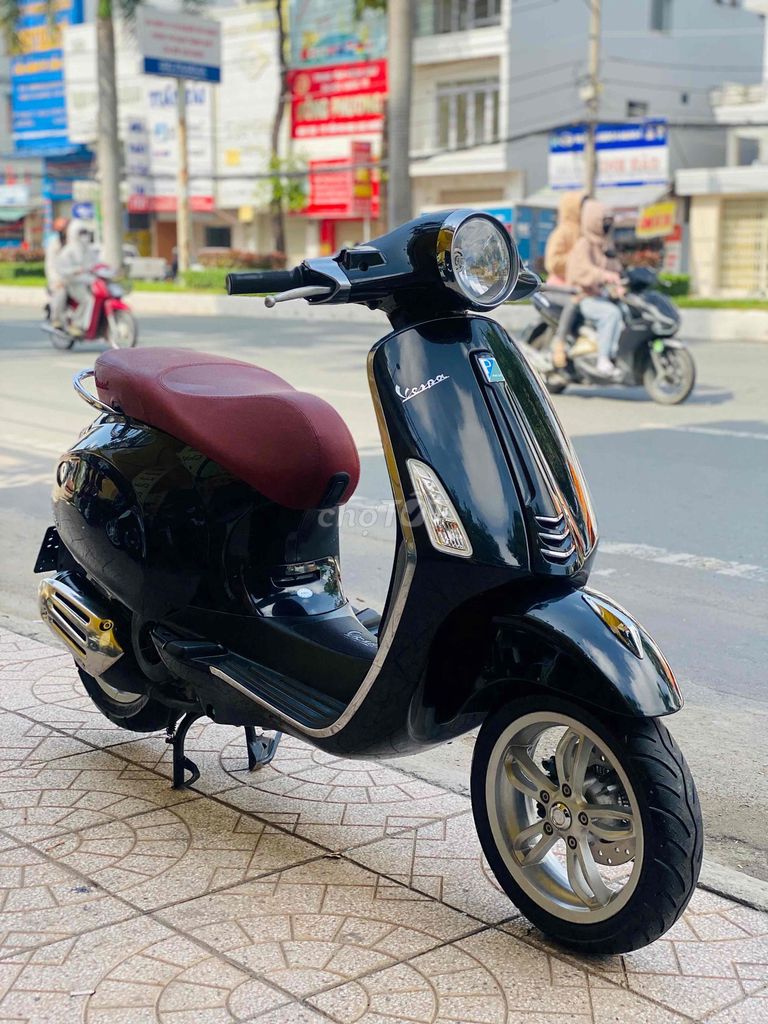 Piaggio Vespa Primavera ABS 2016 Đen 5000 km. Mua bán Xe máy tại Quận Ninh Kiều Cần Thơ được đăng bởi Hiếu Xe máy Tân Liên Hưng 2 hình 4