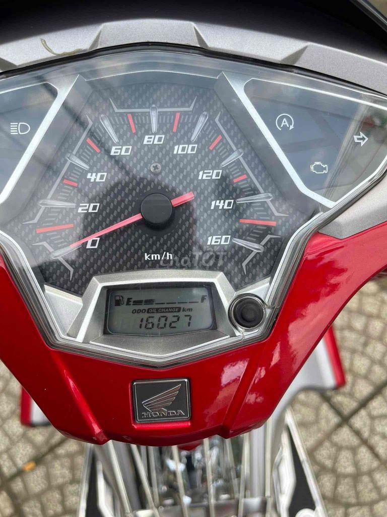 Honda Air Blade 125 Đỏ 16000 km. Mua bán Xe máy tại Huyện Đơn Dương Lâm Đồng được đăng bởi xe máy cũ Miền Nam Anh Duy hình 7