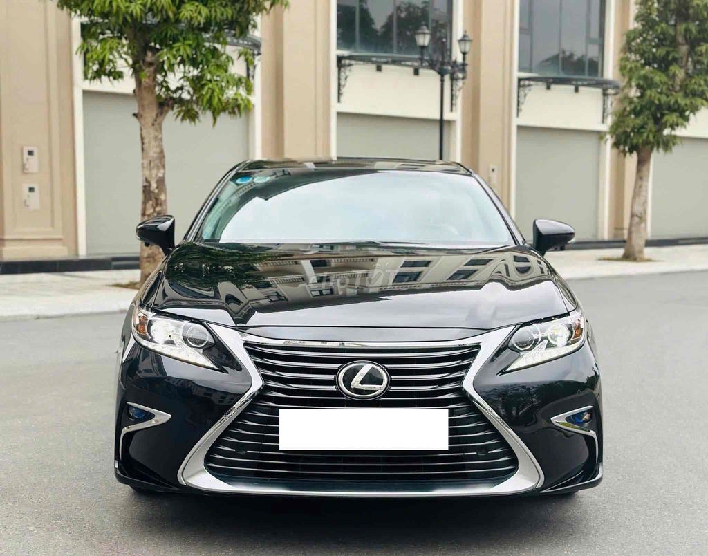 Lexus ES250 sx 2017 lăn bánh 2,2 vạn siêu hiếm