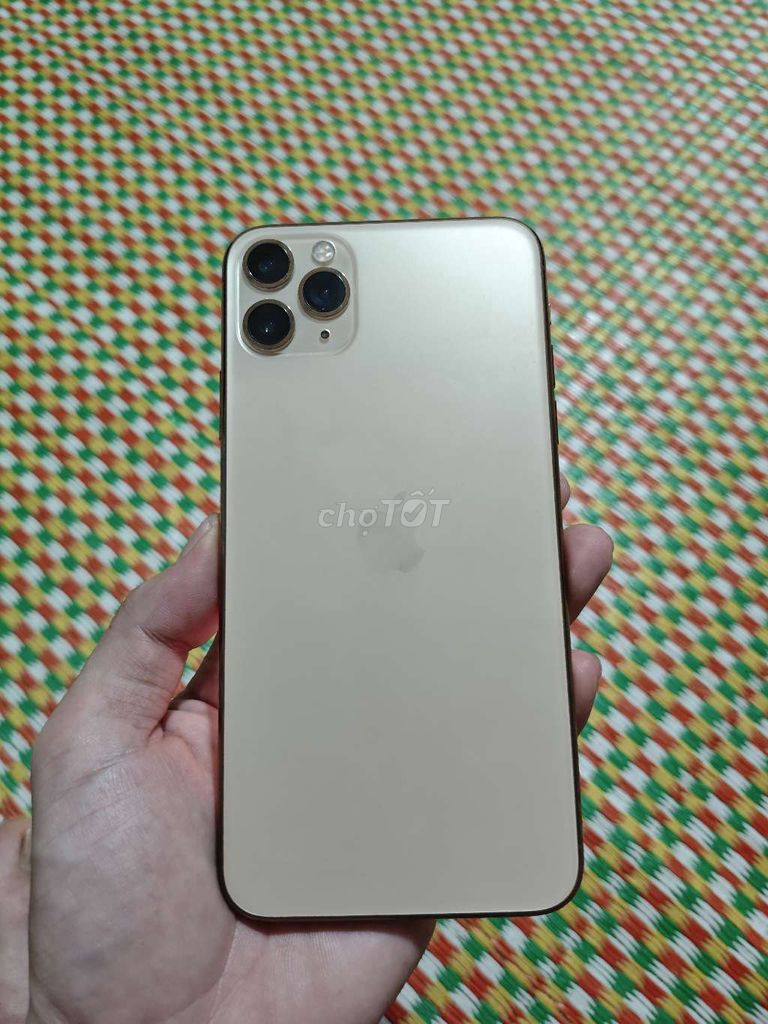 iPhone 11 Pro Max 64GB Vàng. Mua bán Điện thoại tại Quận Bắc Từ Liêm Hà Nội được đăng bởi huy hình 1