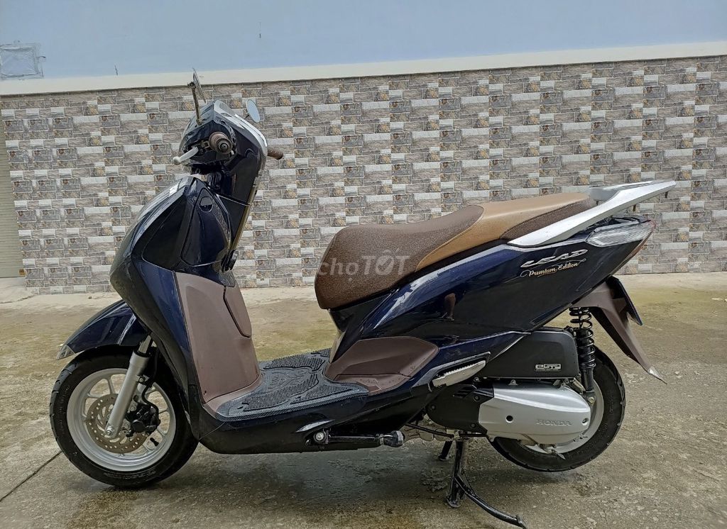 Lead 125Fi, 2021, chính chủ nữ dùng, máy ngon, 99%. Mua bán Xe máy tại Quận Nam Từ Liêm Hà Nội được đăng bởi Thảo hình 3