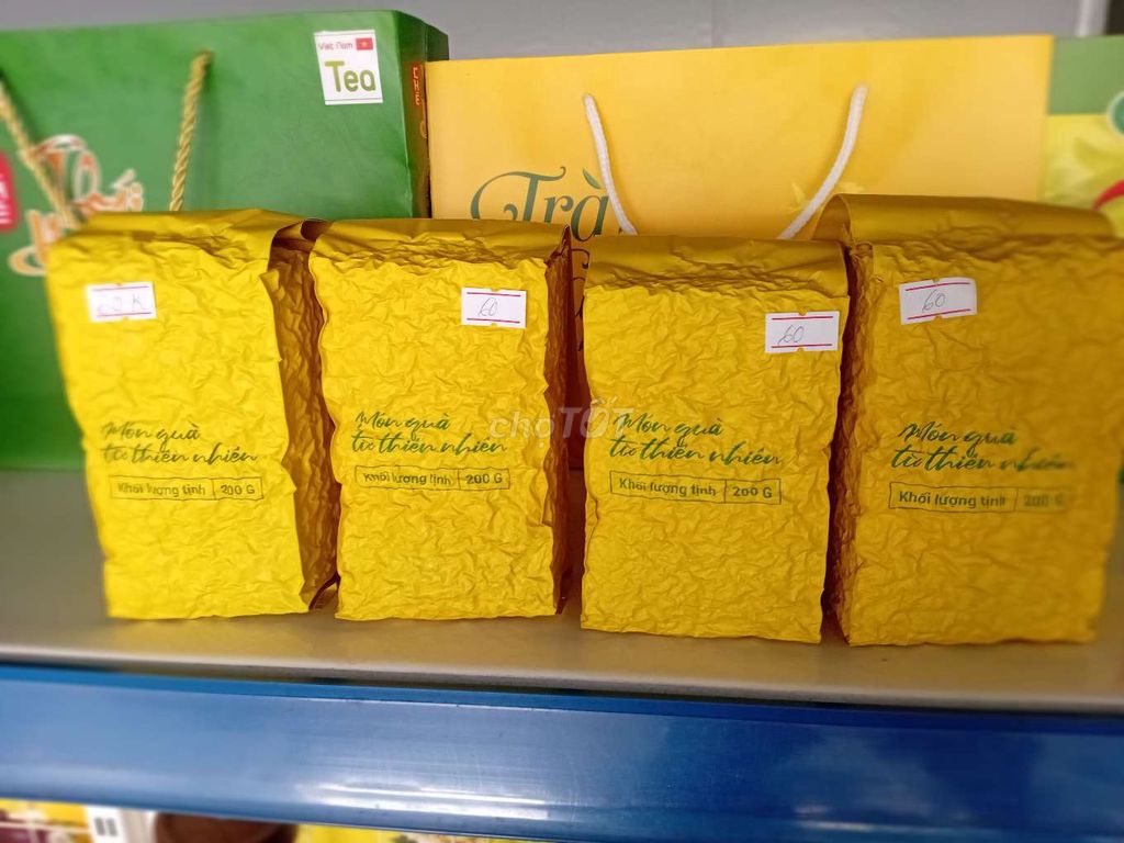Trà Thái nguyên 200gr, bao bì vàng. Mua bán Đồ ăn, thực phẩm và các loại khác tại Huyện Vĩnh Tường Vĩnh Phúc được đăng bởi HOÀNG HƯỜNG hình 2