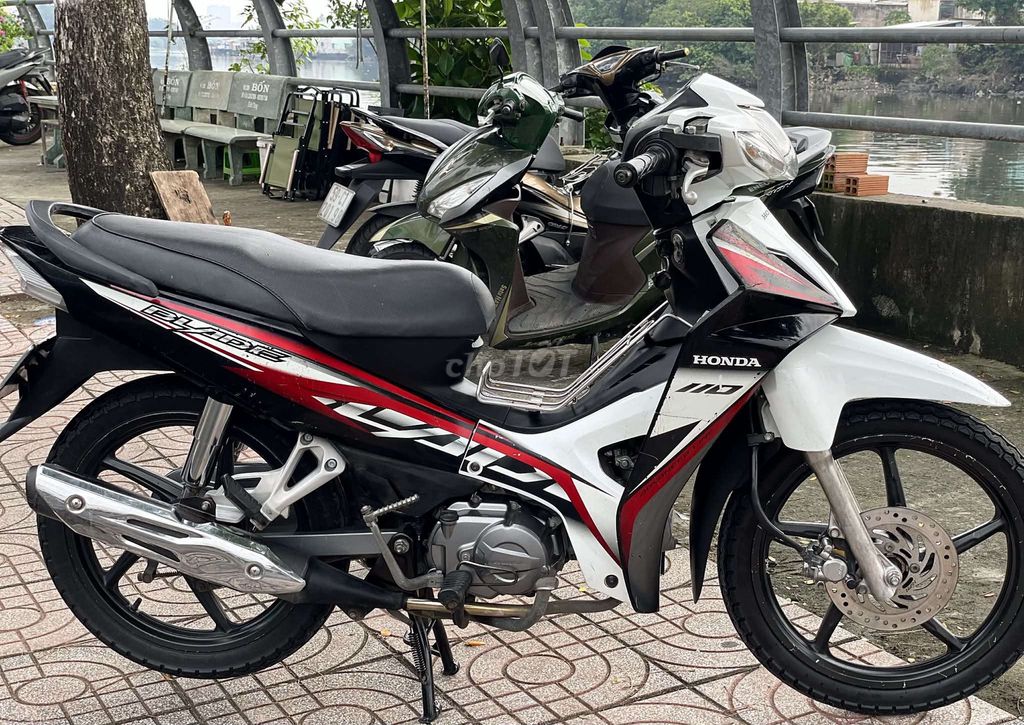 Honda blade 110 bstp chính chủ. Mua bán Xe máy tại Quận 8 Tp Hồ Chí Minh được đăng bởi Đặng Thái Hòa hình 8