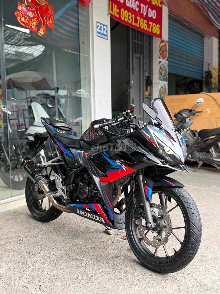 Honda CBR150R 2020 Đen 37000 KM Biển SG 9 chủ
