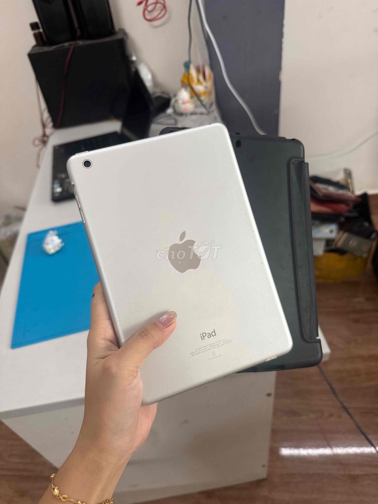 mini1, 32g, ios 9. Mua bán Máy tính bảng tại Thành phố Thủ Dầu Một Bình Dương được đăng bởi Phước Mobile hình 1