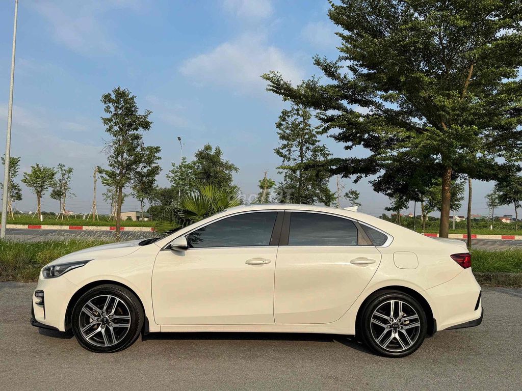 Kia Cerato 2021 1.6 AT LUXURY - 62000 km. Mua bán Ô tô tại Huyện Gia Lộc Hải Dương được đăng bởi Nhất Tín Ô Tô Hải Dương hình 4