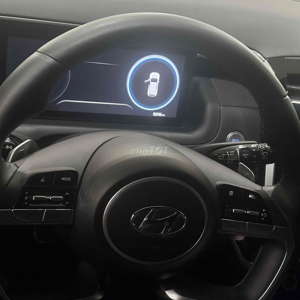 Tucson 5ngàn km 2023 1.6 AT Turbo HTRAC Đặc biệt -. Mua bán Ô tô tại Thành phố Thủ Đức Tp Hồ Chí Minh được đăng bởi nguyễn tấn bằng hình 8