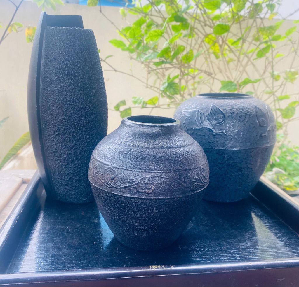 Lọ hoa gang sắt màu đen. Mua bán Cây cảnh, đồ trang trí tại Huyện Hoài Đức Hà Nội được đăng bởi Phạm Hương hình 1