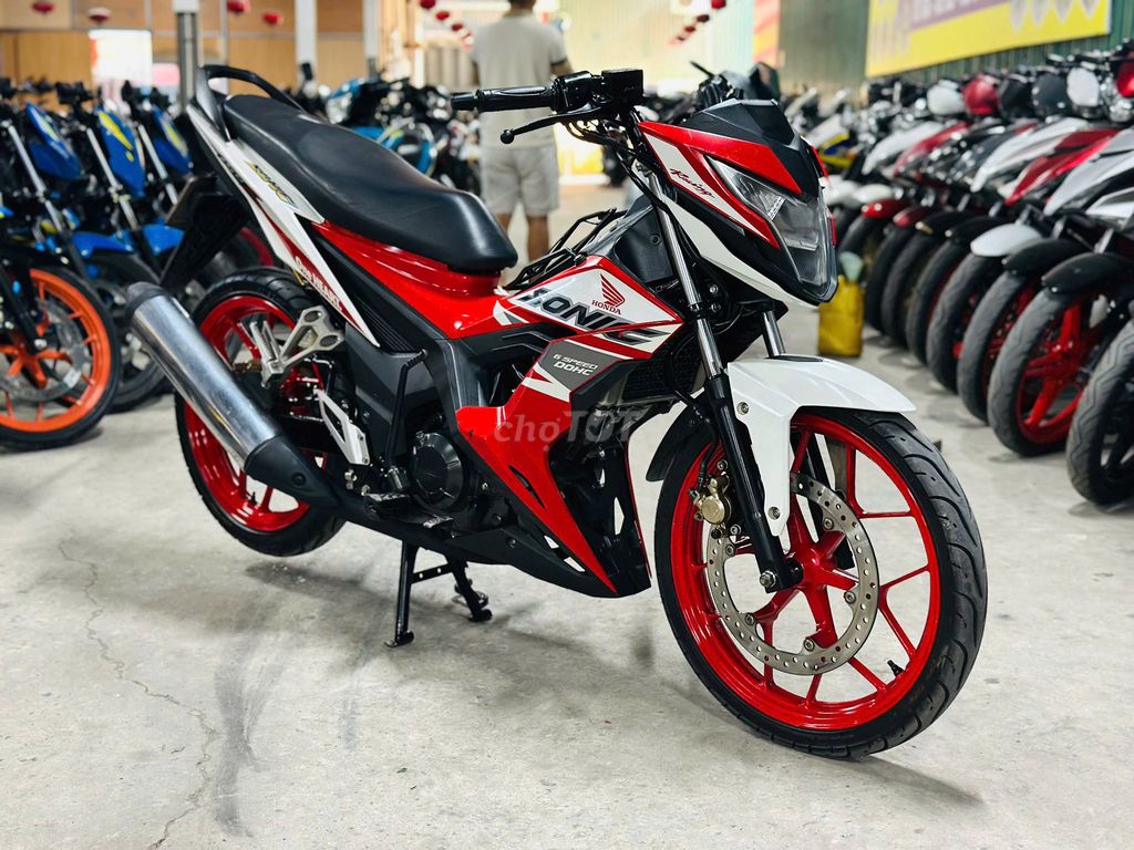 XE MÁYTHANH TÙNG_SONIC 150 ĐỎ TRẮNG NGUYÊN BẢN. Mua bán Xe máy tại Quận Nam Từ Liêm Hà Nội được đăng bởi THANH TÙNG hình 1