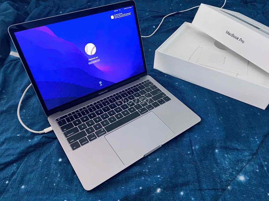 em bán lại macbook pro Fullbox mới lắm ạ