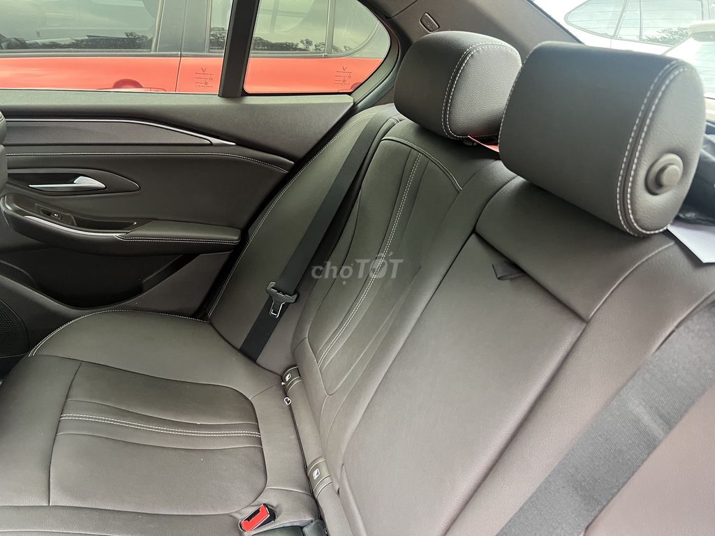 VinFast Lux A2.0 2021 Plus 2.0 AT - 46000 km. Mua bán Ô tô tại Quận Ba Đình Hà Nội được đăng bởi Vũ Khải hình 6