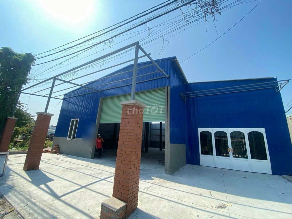 Bán kho, xưởng mới xây P. Linh Đông, Thủ Đức.DT:15x20,300m2,kho mới