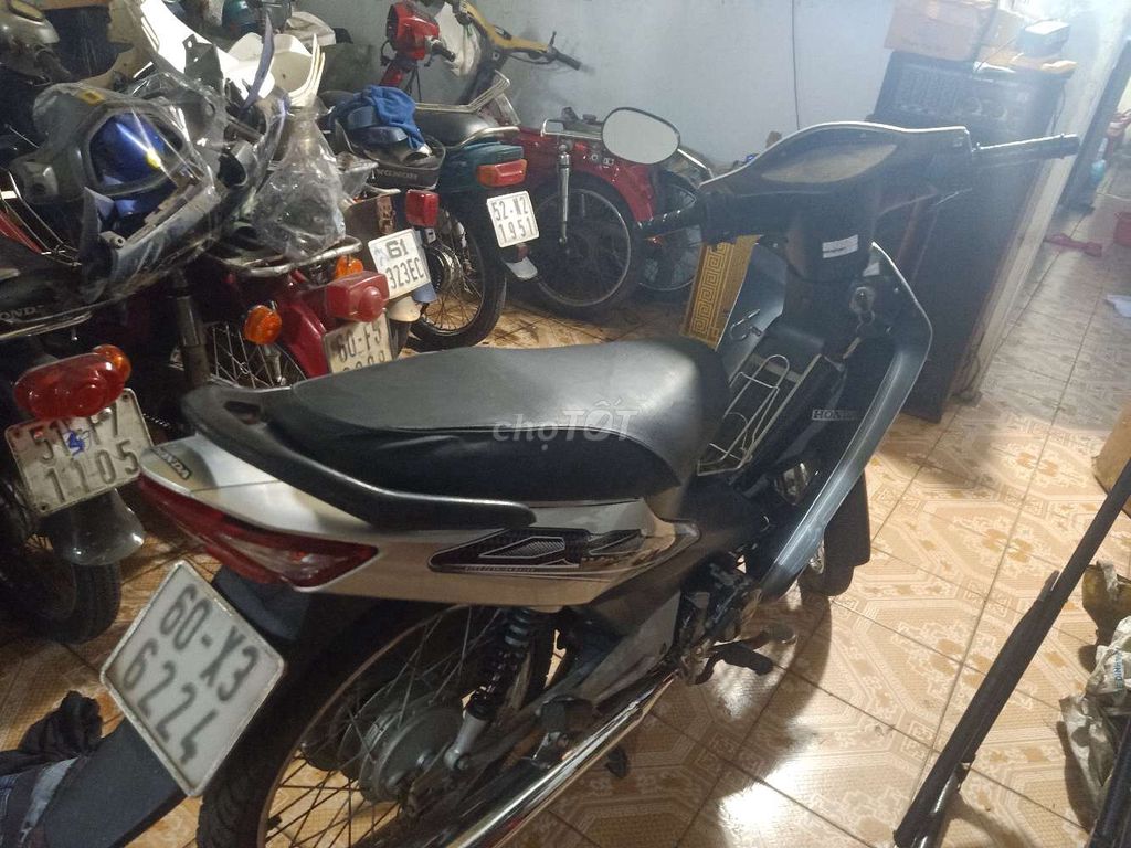 Wave Hàn Quốc có giấy tờ máy em. Mua bán Xe máy tại Huyện Phú Giáo Bình Dương được đăng bởi hoang trung hình 2