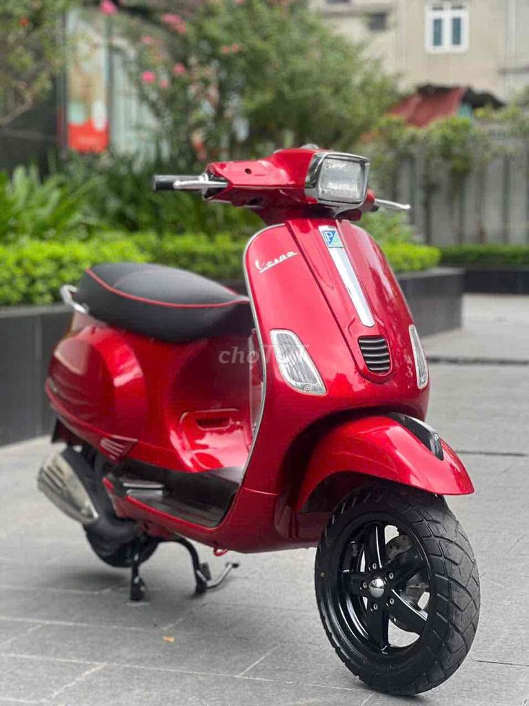 Piaggio Vespa S 125 3vie 2014 Đỏ. Mua bán Xe máy tại Quận Cầu Giấy Hà Nội được đăng bởi Anh Khoa hình 4