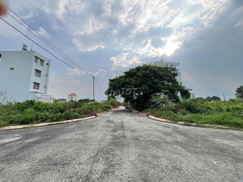 bán đất đường 12m kdc sở văn hoá, Liên Phường, Phú Hữu- 5x17