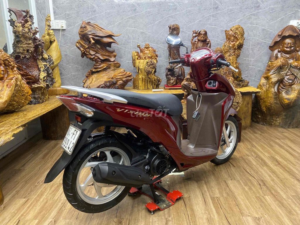 Vision smartkey, máy êm thì thầm bao vọt. Mua bán Xe máy tại Quận 8 Tp Hồ Chí Minh được đăng bởi Quân  hình 8