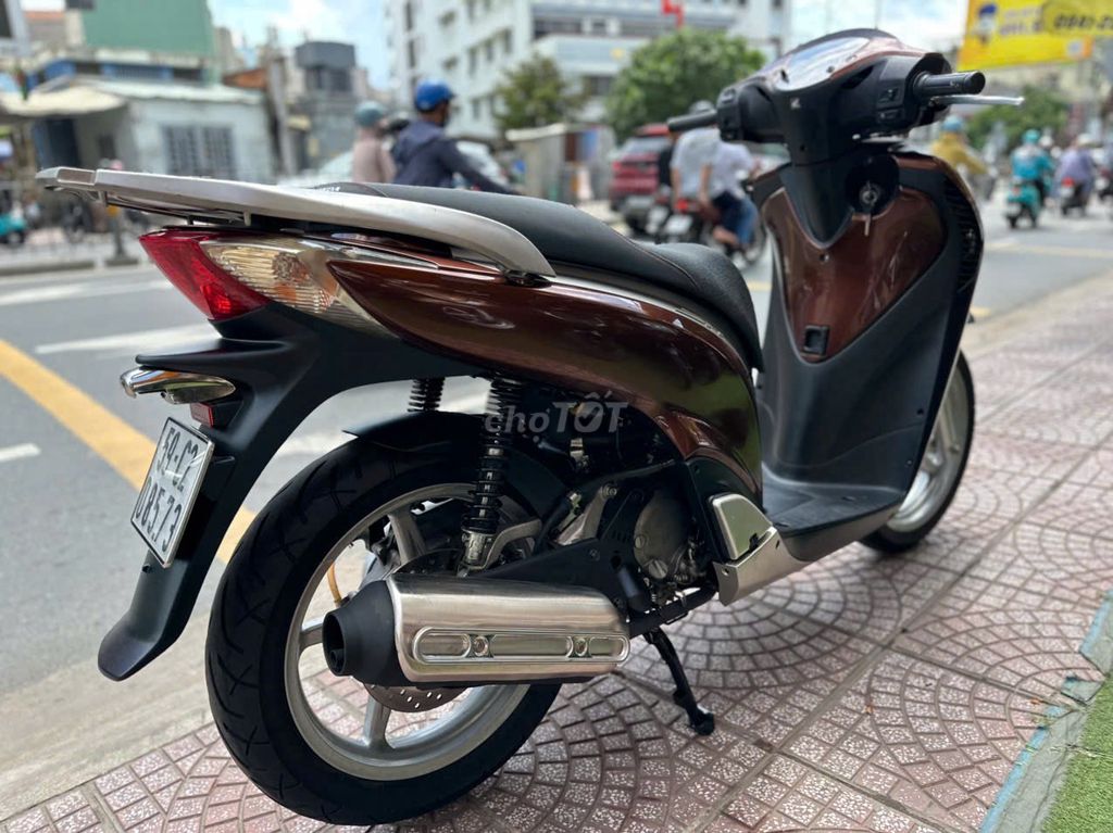 Sh VN Mẫu Ý 3 Cục 150cc 2011 bs 59c2-08573. Mua bán Xe máy tại Quận Phú Nhuận Tp Hồ Chí Minh được đăng bởi xe39com hình 6