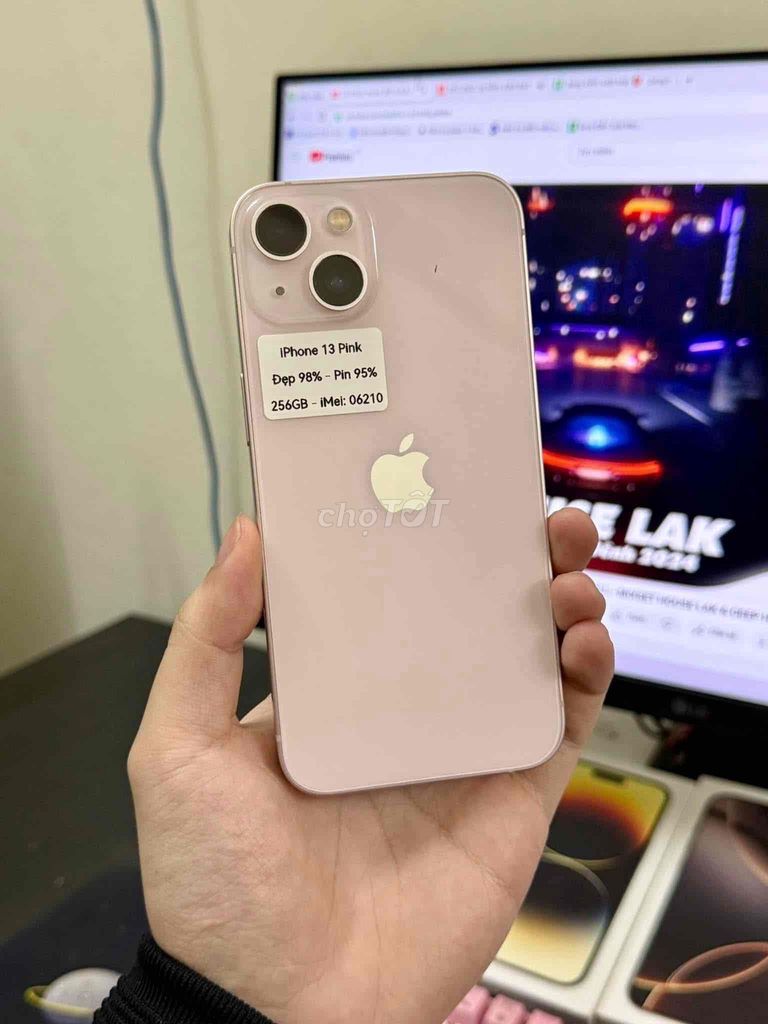 iPhone 13 128Gb Pink  FULLBOX CHẤT APPLE 2024. Mua bán Điện thoại tại Quận 10 Tp Hồ Chí Minh được đăng bởi iStockHCM hình 1