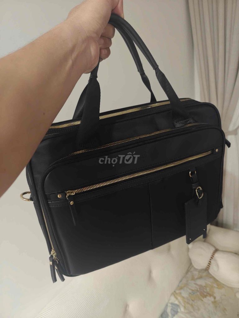 Túi công sở Unisex Đen. Mua bán Túi xách tại Quận 8 Tp Hồ Chí Minh được đăng bởi Khôi Lê hình 1